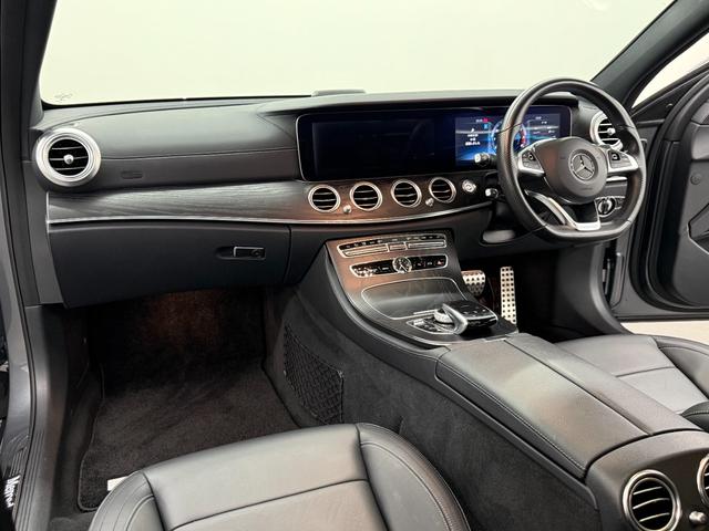 Ｅクラス Ｅ２５０　アバンギャルド　スポーツ　エクスクルーシブＰＫＧ　パノラミックルーフ　黒ナッパレザーシート　シートヒーター　純正ＨＤＤナビ　地デジ　Ｂｕｒｍｅｓｔｅｒサラウンドサウンド　全周カメラ＆ＰＴＳ　ＨＵＤ＆レーダーセーフティＰＫＧ　純正１９インチＡＷ　禁煙（8枚目）