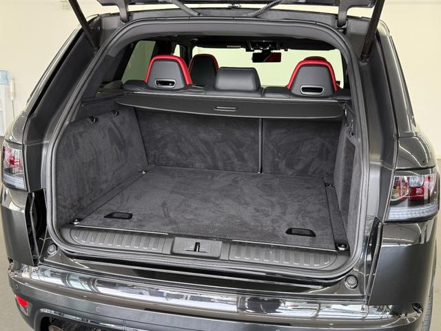 LAND ROVER RANGE ROVER SPORT SVR