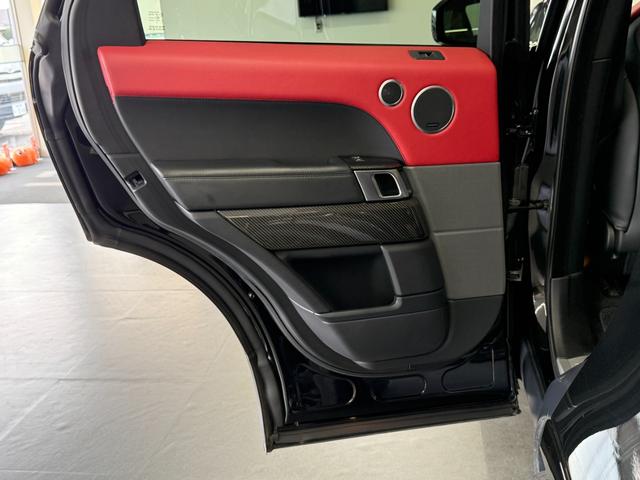 LAND ROVER RANGE ROVER SPORT SVR