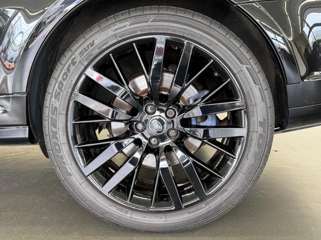 LAND ROVER RANGE ROVER SPORT SVR