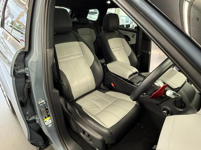 LAND ROVER RANGE ROVER EVOQUE FIRST EDITION