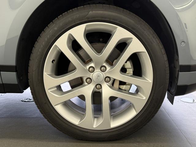 LAND ROVER RANGE ROVER EVOQUE FIRST EDITION