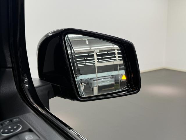 Ｇクラス Ｇ３５０ｄ　ラグジュアリーＰＫＧ　後期型　ＳＲ　黒革　全席シートヒーター　純ＨＤＤナビ　地デジ　ｈａｒｍａｎ／ｋａｒｄｏｎサウンド　バックカメラ　パークトロニックセンサー　ディストロニックプラス＆ブラインドスポット　ＡＭＧ２０インチＡＷ　禁煙（24枚目）