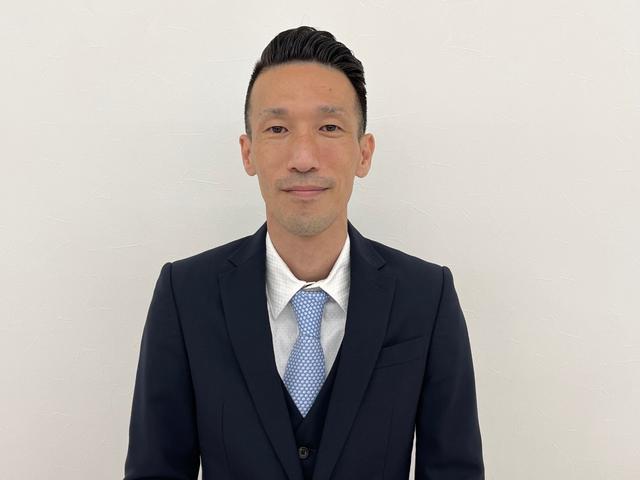 Ｇクラス Ｇ３５０ｄ　ラグジュアリーＰＫＧ　後期型　ＳＲ　黒革　全席シートヒーター　純ＨＤＤナビ　地デジ　ｈａｒｍａｎ／ｋａｒｄｏｎサウンド　バックカメラ　パークトロニックセンサー　ディストロニックプラス＆ブラインドスポット　ＡＭＧ２０インチＡＷ　禁煙（60枚目）