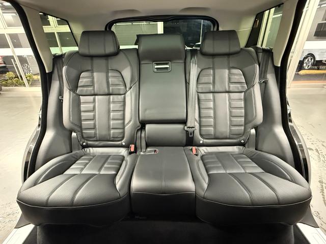 LAND ROVER RANGE ROVER SPORT AUTOBIOGRAPHY DYNAMIC