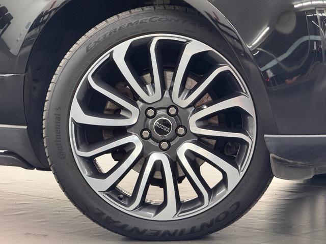 レンジローバー 3.0 V6 スーパーチャージド ヴォーグ 正規ディーラー車 Aダイナミクス 黒革 Sヒーター 3ゾーンAC 純正ナビ メリディアン 全周C&PDC クルコン LDW AキセノンHL バーチャルIC ソフトクローズ 電動Rゲート DSステップ 純正22AW 禁煙(6枚目)