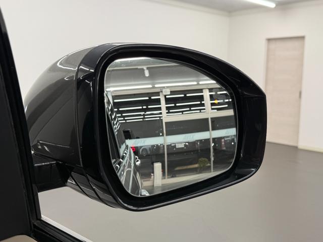 レンジローバー オートバイオグラフィー 525PS 後期 Aダイナミクス アトラスEXTアクセント PSR 灰革 Sヒーター&クーラー 4ゾーンAC 純正ナビ 全周C&PAS ドライバーアシストP ハンズフリーRゲート ピクセルLED ソフトクローズドア 純正21AW 禁煙(30枚目)