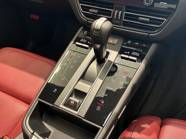 マカン マカンT 14WAY電動シート ベンチシート(11枚目)