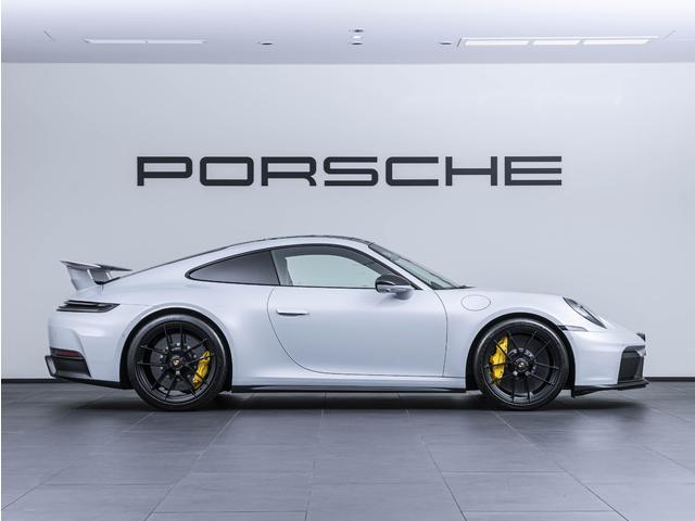 911 911カレラGTS ツートーンクラブレザーインテリア(3枚目)