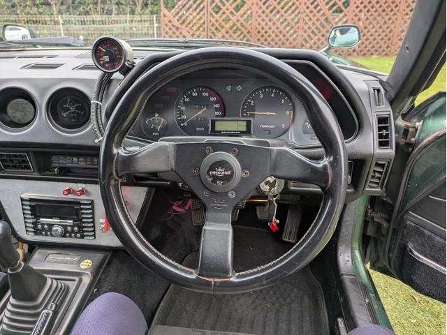 フェアレディZ S130 2by2 ツインターボ L28改 5MT 社外マフラー ブリッツ車高調 前後GTRブレンボ 社外シート 社外ディスクローター ブーストメーター インタークーラー オイルクーラー(31枚目)