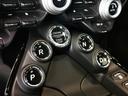 　グロスブラックディフューザー　レッドテールライト　グロスブラックサイドスカート　１０スポークディレクショナルホイール　グロスブラックディフューザー　４Ｌ　Ｖ８　ツインターボエンジン（29枚目）