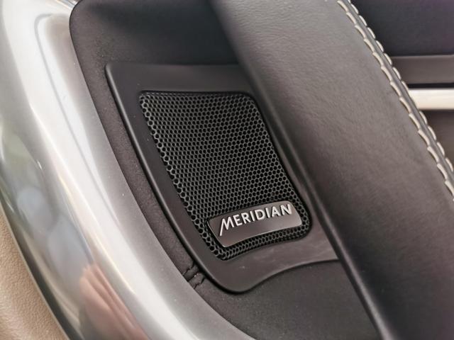 ディスカバリースポーツ ＨＳＥ　Ｐ２４０　４ＷＤ　白革　１オーナー　シートヒーター＆クーラー　ＡＣＣ　ＭＥＲＩＤＩＡＮ　１９ＡＷ　カープレイ　ブラインドスポットモニター　３６０°カメラ　１０．２インチ　パドルシフト　ステアヒーター（6枚目）