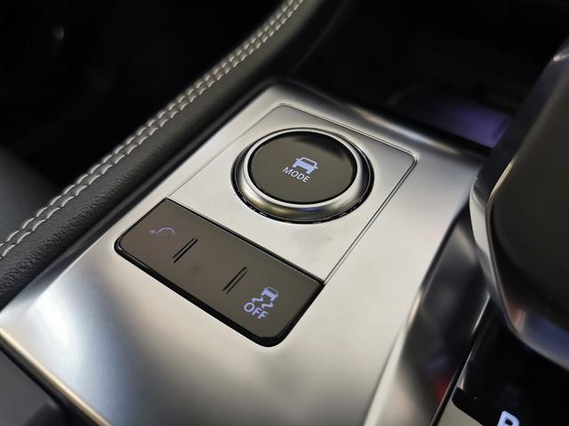 Fペイス R-ダイナミック SE P250 禁煙車 1オ-ナ- 黒革 SR シートH MERIDIAN 21インチAW プレミアムLEDヘッドライト ブラックエクステリアパック ワイヤレスデバイスチャージング ステアヒーター(53枚目)