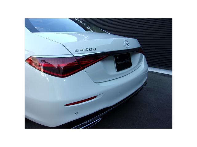 Ｓクラス Ｓ４５０ｄ　４マチック　ＡＭＧラインパッケージ　ベーシックパッケージ　ドライバーズパッケージ　レザーエクスクルーシブパッケージ　Ｂｌｕｅｔｏｏｔｈ接続　ＥＴＣ　ＬＥＤヘッドライト　ＴＶ　アイドリングストップ（6枚目）