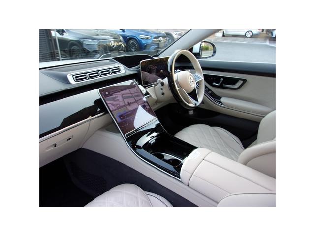 Ｓクラス Ｓ４５０ｄ　４マチック　ＡＭＧラインパッケージ　ベーシックパッケージ　ドライバーズパッケージ　レザーエクスクルーシブパッケージ　Ｂｌｕｅｔｏｏｔｈ接続　ＥＴＣ　ＬＥＤヘッドライト　ＴＶ　アイドリングストップ（10枚目）