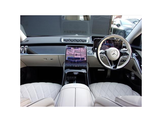 Ｓクラス Ｓ４５０ｄ　４マチック　ＡＭＧラインパッケージ　ベーシックパッケージ　ドライバーズパッケージ　レザーエクスクルーシブパッケージ　Ｂｌｕｅｔｏｏｔｈ接続　ＥＴＣ　ＬＥＤヘッドライト　ＴＶ　アイドリングストップ（11枚目）