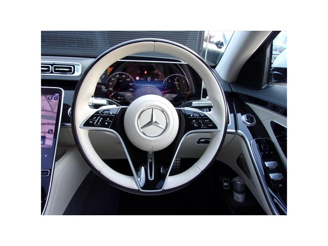 Ｓクラス Ｓ４５０ｄ　４マチック　ＡＭＧラインパッケージ　ベーシックパッケージ　ドライバーズパッケージ　レザーエクスクルーシブパッケージ　Ｂｌｕｅｔｏｏｔｈ接続　ＥＴＣ　ＬＥＤヘッドライト　ＴＶ　アイドリングストップ（12枚目）