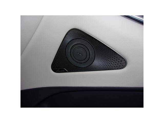 Ｓクラス Ｓ４５０ｄ　４マチック　ＡＭＧラインパッケージ　ベーシックパッケージ　ドライバーズパッケージ　レザーエクスクルーシブパッケージ　Ｂｌｕｅｔｏｏｔｈ接続　ＥＴＣ　ＬＥＤヘッドライト　ＴＶ　アイドリングストップ（23枚目）