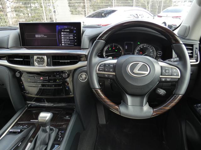 ＬＸ５７０　モデリスタエアロ　リアエンタ　ベージュ革　ＳＲ　Ｌｅｘｕｓ　Ｓａｆｅｔｙ　Ｓｅｎｓｅ　レーダークルーズ　クールボックス　ナビＴＶ３６０°カメラ　ヒーター＆ベンチレーション　パワーバックドア　置くだけ充電　ルーフレール　３眼ＬＥＤライト　ＯＰ２１ＡＷ(10枚目)