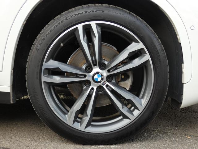 Ｘ１ ｘＤｒｉｖｅ　１８ｄ　Ｍスポーツハイラインパッケージ　コンフォートＰＫＧ　パノラマＲ　黒革　シートヒーター　純正ナビ　ｈａｒｍａｎ／ｋａｒｄｏｎ　Ｂカメラ＆ＰＤＣ＆Ｐアシスト　ＡＡセーフティ（ＨＵＤ＆ＡＣＣ）コンフォートＡ　電動Ｒゲート　純正ＯＰ１９ＡＷ（31枚目）