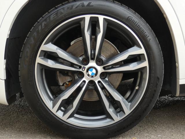 Ｘ１ ｘＤｒｉｖｅ　１８ｄ　Ｍスポーツハイラインパッケージ　コンフォートＰＫＧ　パノラマＲ　黒革　シートヒーター　純正ナビ　ｈａｒｍａｎ／ｋａｒｄｏｎ　Ｂカメラ＆ＰＤＣ＆Ｐアシスト　ＡＡセーフティ（ＨＵＤ＆ＡＣＣ）コンフォートＡ　電動Ｒゲート　純正ＯＰ１９ＡＷ（34枚目）