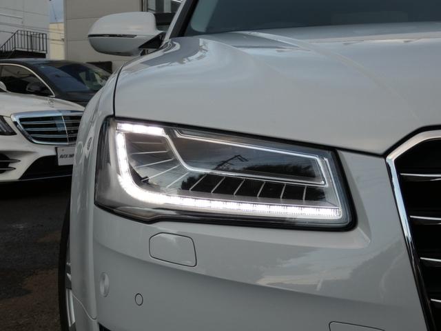 A8 4.0TFSIクワトロ V8ターボ 後期型 ガラスSR 黒革 シートヒーター&ベンチレーター 4ゾーンAC MMIナビ BOSEサウンド 全周カメラ ACC&サイドアシスト&レーンアシスト パワークロージングD マトリクスLED エアサス 純正20AW(5枚目)