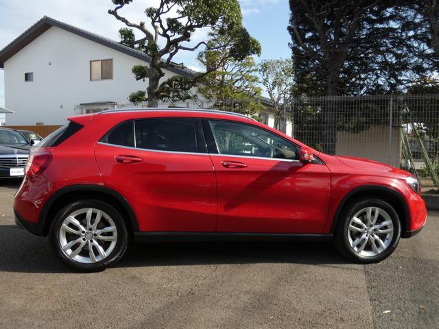 GLAクラス GLA250 4マチック オフロード レザーEXC-PKG パノラミックSR 茶革 シートヒーター 純正HDDナビ地デジ harman/kardon Bカメラ&PTS RSP アイドリングS キーレスゴー 電動Rゲート 専用サスペンション&18インチAW(28枚目)