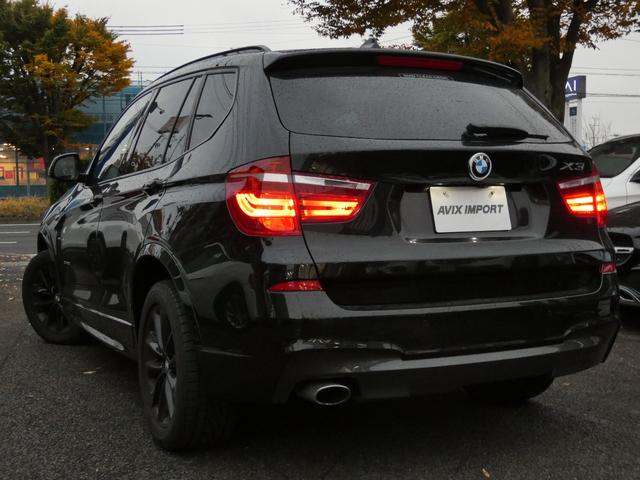 X3 セレブレーションエディションブラックアウト 限定200台 黒革 シートヒーター 専用インテリア 純正HDDナビ地デジ 全周カメラ&PDC Dアシストプラス コンフォートA バイキセノンHL 電動Rゲート 専用18インチAW 禁煙(2枚目)