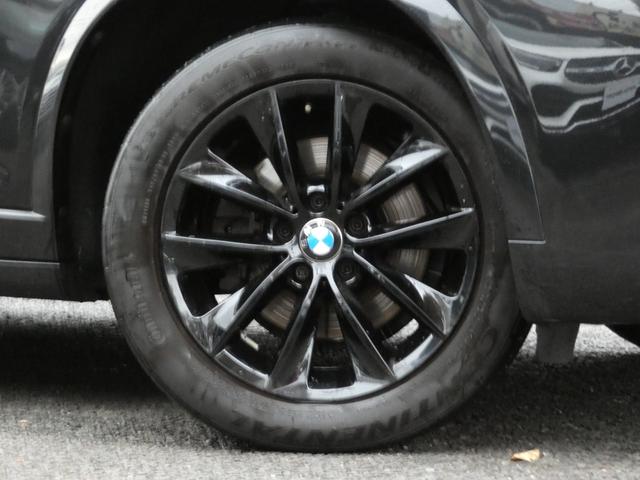X3 セレブレーションエディションブラックアウト 限定200台 黒革 シートヒーター 専用インテリア 純正HDDナビ地デジ 全周カメラ&PDC Dアシストプラス コンフォートA バイキセノンHL 電動Rゲート 専用18インチAW 禁煙(8枚目)
