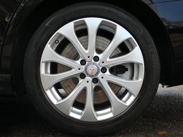 Ｅクラスステーションワゴン Ｅ４００　４マチックステーションワゴンエクスクルシブ　黒革　全席シートヒーター　純正ＨＤＤナビ　地デジ＆ＣａｒＰｌａｙ　Ｂｕｒｍｅｓｔｅｒサウンド　全周Ｃ＆ＰＴＳ　ＨＵＤ＆レーダーセーフティＰＫＧ　エアバランスＰＫＧ　電動Ｒゲート　エアサス　純正１８ＡＷ　禁煙（36枚目）