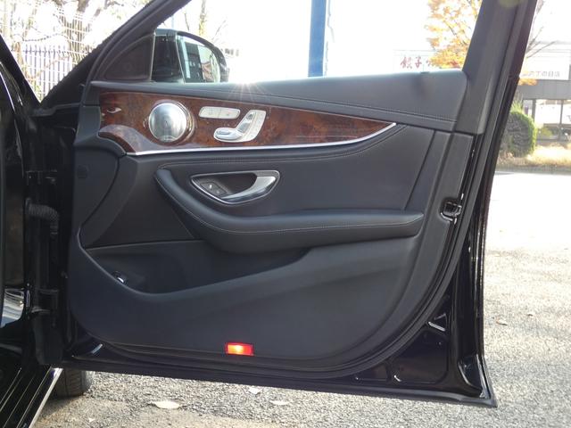 Ｅクラスステーションワゴン Ｅ４００　４マチックステーションワゴンエクスクルシブ　黒革　全席シートヒーター　純正ＨＤＤナビ　地デジ＆ＣａｒＰｌａｙ　Ｂｕｒｍｅｓｔｅｒサウンド　全周Ｃ＆ＰＴＳ　ＨＵＤ＆レーダーセーフティＰＫＧ　エアバランスＰＫＧ　電動Ｒゲート　エアサス　純正１８ＡＷ　禁煙（45枚目）