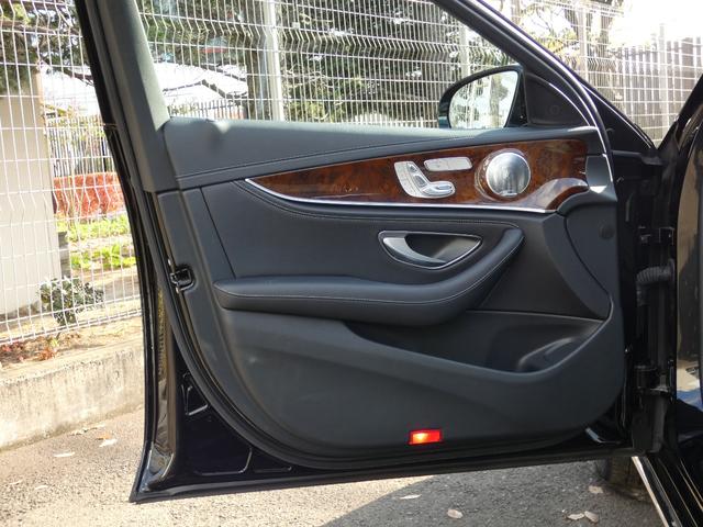 Ｅクラスステーションワゴン Ｅ４００　４マチックステーションワゴンエクスクルシブ　黒革　全席シートヒーター　純正ＨＤＤナビ　地デジ＆ＣａｒＰｌａｙ　Ｂｕｒｍｅｓｔｅｒサウンド　全周Ｃ＆ＰＴＳ　ＨＵＤ＆レーダーセーフティＰＫＧ　エアバランスＰＫＧ　電動Ｒゲート　エアサス　純正１８ＡＷ　禁煙（46枚目）