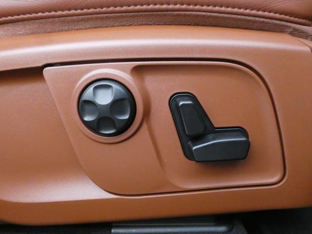 レヴァンテ グランスポーツ 後期型 右H正規D車 パノラマSR 茶革(ナチュラルレザー) シートヒーター&ベンチレーター カーボンインテ Bowers&Wilkins 全周カメラ Dアシスタンス ソフトクローズD エアサス&Sフックサス 黒キャリパー 純正21AW(40枚目)