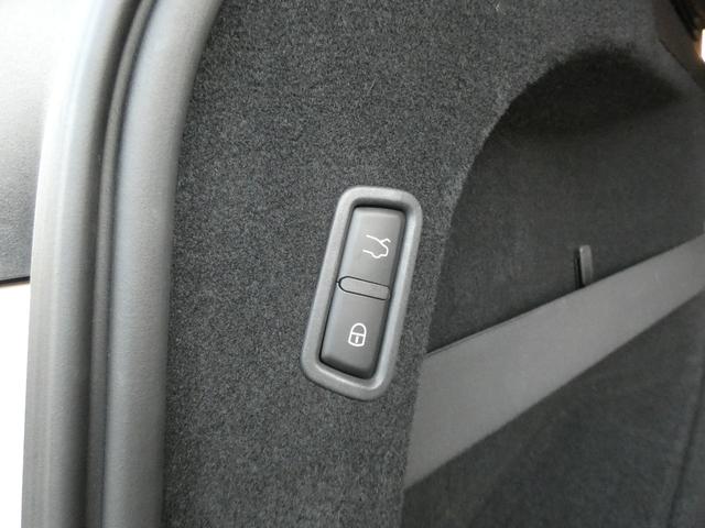 レヴァンテ グランスポーツ 後期型 右H正規D車 パノラマSR 茶革(ナチュラルレザー) シートヒーター&ベンチレーター カーボンインテ Bowers&Wilkins 全周カメラ Dアシスタンス ソフトクローズD エアサス&Sフックサス 黒キャリパー 純正21AW(57枚目)