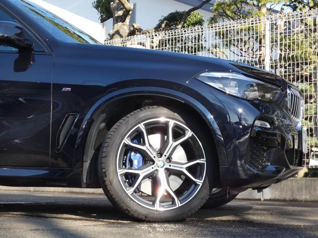Ｘ５ ｘＤｒｉｖｅ　３５ｄ　Ｍスポーツ　ＤダイナミクスＰＫＧ　プラスＰＫＧ　パノラマＳＲ　黒革　全席シートヒーター　純正ＯＰウッドインテリア　３Ｄビュー＆ＨＵＤ　Ｐアシスト＆Ｄアシストプロ　ＬＥＤヘッドライト　エアサス＆アクティブステア　純正２１ＡＷ　１オーナー（7枚目）