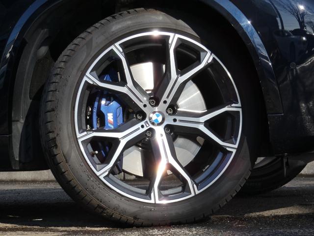 Ｘ５ ｘＤｒｉｖｅ　３５ｄ　Ｍスポーツ　ＤダイナミクスＰＫＧ　プラスＰＫＧ　パノラマＳＲ　黒革　全席シートヒーター　純正ＯＰウッドインテリア　３Ｄビュー＆ＨＵＤ　Ｐアシスト＆Ｄアシストプロ　ＬＥＤヘッドライト　エアサス＆アクティブステア　純正２１ＡＷ　１オーナー（8枚目）
