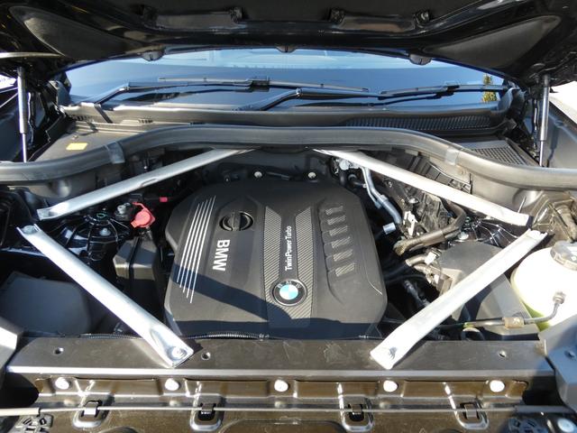 Ｘ５ ｘＤｒｉｖｅ　３５ｄ　Ｍスポーツ　ＤダイナミクスＰＫＧ　プラスＰＫＧ　パノラマＳＲ　黒革　全席シートヒーター　純正ＯＰウッドインテリア　３Ｄビュー＆ＨＵＤ　Ｐアシスト＆Ｄアシストプロ　ＬＥＤヘッドライト　エアサス＆アクティブステア　純正２１ＡＷ　１オーナー（16枚目）