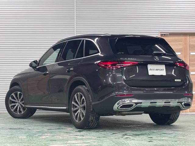 ＧＬＣ ＧＬＣ２２０ｄ　４Ｍ　ＡＭＧレザーエクスクルーシブＰＫＧ　現行型　パノラミックＳＲ　ベージュ革　全席シートヒーター　ＭＢＵＸ搭載ＡＲナビ　Ｂｕｒｍｅｓｔｅｒ　全周カメラ＆ＰＴＳ　ＨＵＤ＆レーダーＳ　デジタルライト　電動Ｒゲート　純正１８ＡＷ　禁煙　１オーナー（2枚目）