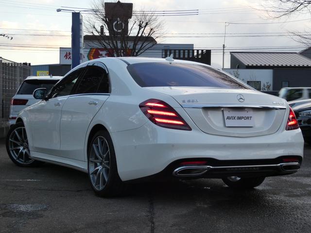 Ｓクラス Ｓ４５０エクスクルーシブ　ＡＭＧラインプラス　（ＩＳＧ搭載モデル）後期型　右Ｈ正規Ｄ車　パノラミックＳＲ　黒革　シートヒーター＆ベンチレーター　純正ナビ地デジ　Ｂｕｒｍｅｓｔｅｒ　全周カメラ＆ＰＴＳ　ＨＵＤ＆レーダーＳＰ　社外グリル　純正２０ＡＷ（2枚目）
