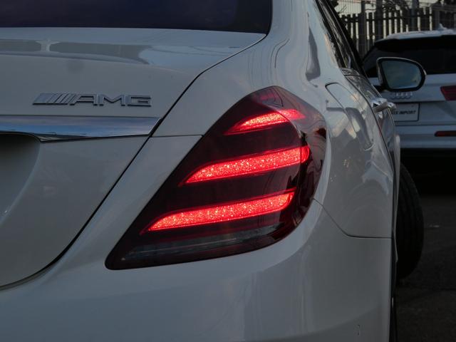 Ｓクラス Ｓ４５０エクスクルーシブ　ＡＭＧラインプラス　（ＩＳＧ搭載モデル）後期型　右Ｈ正規Ｄ車　パノラミックＳＲ　黒革　シートヒーター＆ベンチレーター　純正ナビ地デジ　Ｂｕｒｍｅｓｔｅｒ　全周カメラ＆ＰＴＳ　ＨＵＤ＆レーダーＳＰ　社外グリル　純正２０ＡＷ（6枚目）
