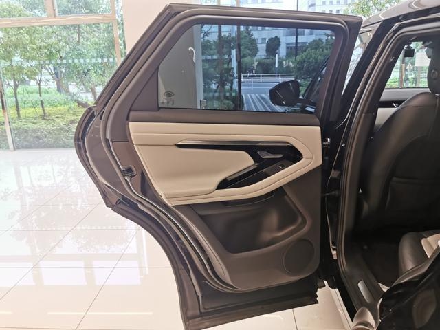 レンジローバーイヴォーク Ｒ－ダイナミック　Ｓ　認定中古車　白黒革シート　フロントシートヒーター　クリアサイトインテリアリアビューミラー　ＡＣＣ　プレミアムＬＥＤヘッドライト　パワーテールゲート　純正１８インチＡＷ（46枚目）