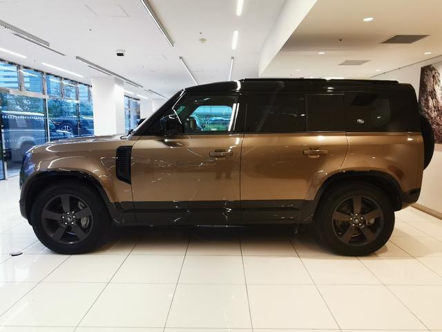 ディフェンダー 110X-ダイナミックSE D300 1オーナー 黒シート MERIDIANサウンド 電子制御エアサスペンション インタラクティブドライバーディスプレイ メモリーシート 20インチアルミホイール ブライトエクステリアパック ACC(17枚目)