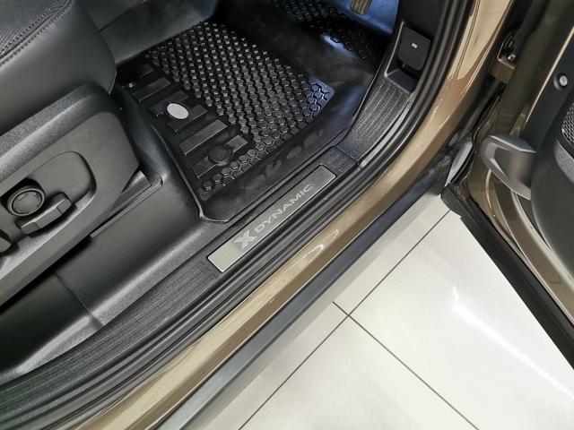 ディフェンダー 110X-ダイナミックSE D300 1オーナー 黒シート MERIDIANサウンド 電子制御エアサスペンション インタラクティブドライバーディスプレイ メモリーシート 20インチアルミホイール ブライトエクステリアパック ACC(36枚目)