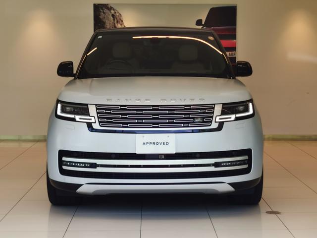 レンジローバー オートバイオグラフィーＰ５１０ｅスタンダドホイルベス　認定中古車　１オーナー　茶革シート　サンルーフ　全席シートＨ＆Ｃ　フロントシートマッサージ　ＨＵＤ　電動サイドステップ　ＣｌｅａｒＳｉｇｈｔテリアリアビューミラー　ＭＥＲＩＤＩＡＮ　純正２２インチＡＷ（26枚目）