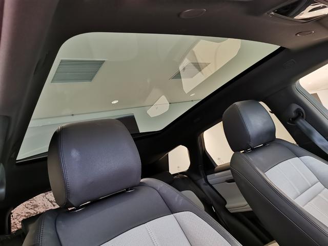 レンジローバーイヴォーク R-ダイナミック S D200 1オーナー 白黒革シート サンルーフ フロントシートヒーター ACC ブラックエクステリアパック 20インチアルミホイール ワイヤレスデバイスチャージング パワーテールゲート ステアリングヒーター(2枚目)