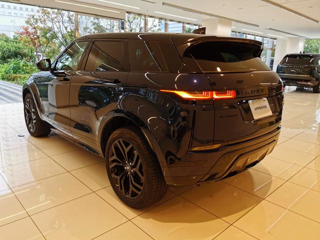 レンジローバーイヴォーク R-ダイナミック S D200 1オーナー 白黒革シート サンルーフ フロントシートヒーター ACC ブラックエクステリアパック 20インチアルミホイール ワイヤレスデバイスチャージング パワーテールゲート ステアリングヒーター(21枚目)