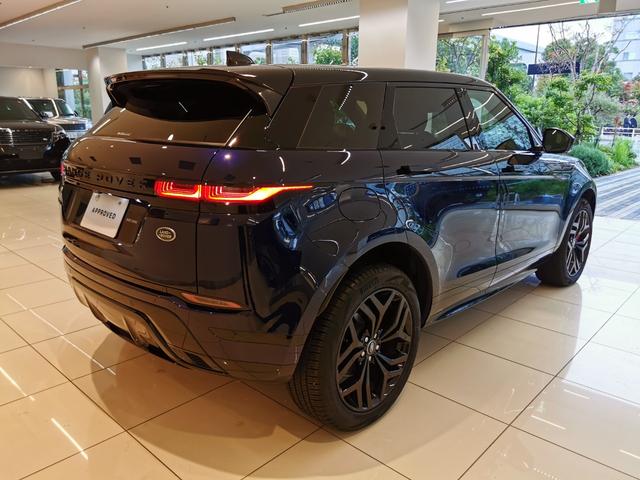 レンジローバーイヴォーク R-ダイナミック S D200 1オーナー 白黒革シート サンルーフ フロントシートヒーター ACC ブラックエクステリアパック 20インチアルミホイール ワイヤレスデバイスチャージング パワーテールゲート ステアリングヒーター(22枚目)