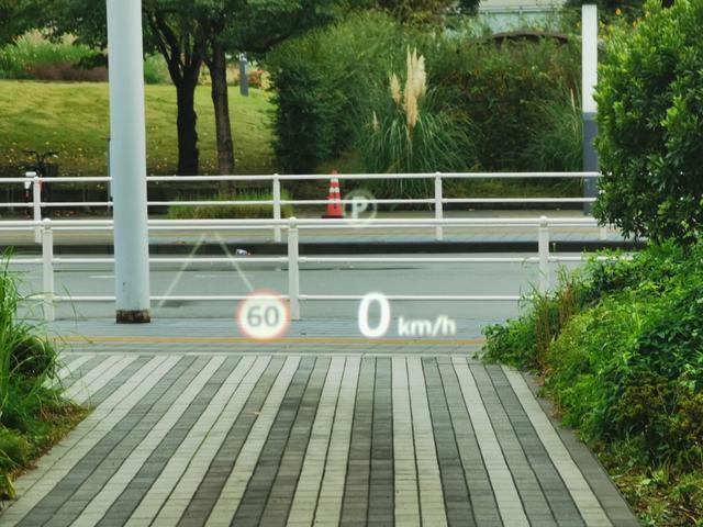 ディフェンダー 110X-ダイナミックSE D300 1オーナー 黒革シート フロントシートヒーター MERIDIANサウンド ブラックエクステリアパック 20インチアルミホイール ヘッドアップディスプレイ インタラクティブドライバーディスプレイ ACC(9枚目)