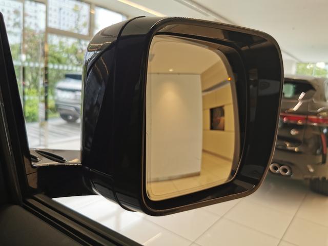 ディフェンダー 110X-ダイナミックSE D300 1オーナー 黒革シート フロントシートヒーター MERIDIANサウンド ブラックエクステリアパック 20インチアルミホイール ヘッドアップディスプレイ インタラクティブドライバーディスプレイ ACC(13枚目)