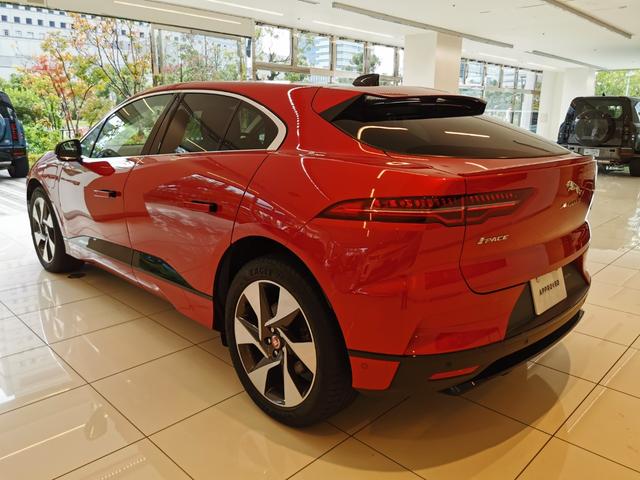 Iペイス HSE 1オーナー 黒革シート フロントシートヒーター&クーラー リアシートヒーター MERIDIANサラウンド ヘッドアップディスプレイ 電子制御エアサスペンション インタラクティブドライバーディスプレイ(20枚目)